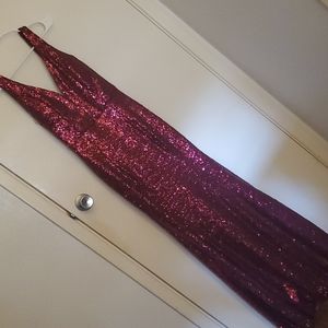 Gorgeous wine squined dress